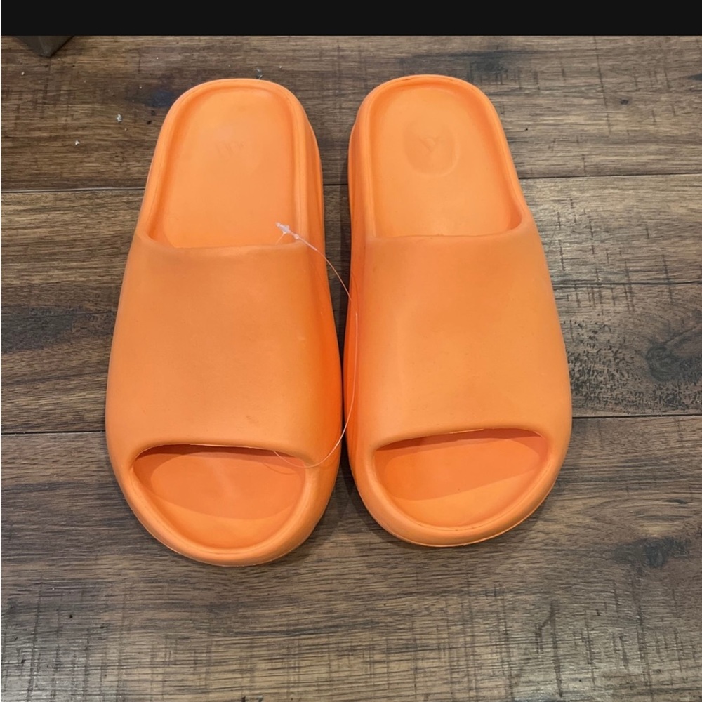 Yeezy Slides